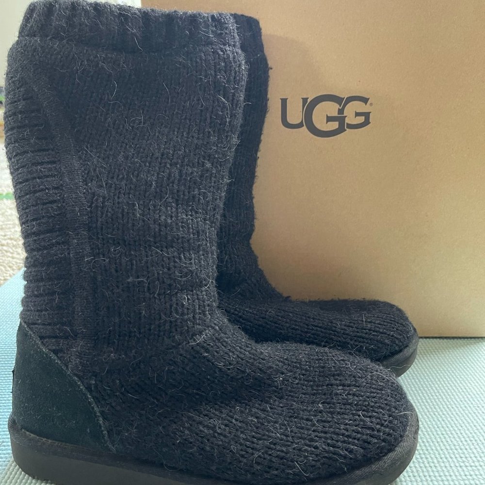 UGG Black Capra Knit Boots - Size 8 EUC